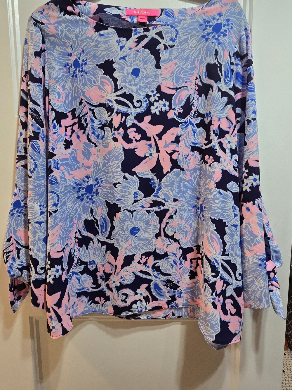 Lilly Pulitzer Floral Blouse - Navy, Light Blue & Pink Size XL